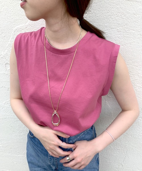 SHENERY（シーナリー）の「ノースリーブシルケットカットソー（Tシャツ/カットソー・レディース・オフホワイト/ピンク/ブルー/グレー系その他/レッド系その他/グリーン系その他/オレンジ・FREE）」の5枚目の写真