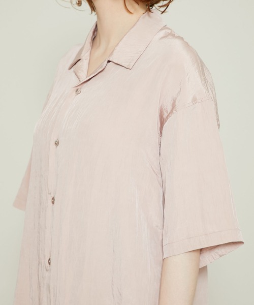 08sircus(ゼロエイトサーカス)の「【08sircus(ゼロハチサーカス)】シャイニータフェッタオープンカラーシャツ FS21SM-SH05(シャツ/ブラウス・レディース・ブラック/ピンク・3)」の11枚目の写真