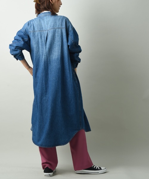 INTERPLANET（インタープラネット）の「バンドカラーデニムシャツワンピース（シャツワンピース・レディース・ブラック/ブルー・FREE）」の15枚目の写真