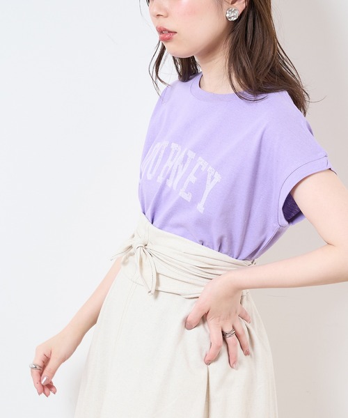 natural couture(ナチュラルクチュール)の「【サスティナブル素材】カレッジエコノースリーブ(Tシャツ/カットソー・レディース・オフホワイト/アイボリー/ラベンダー/スミクロ・FREE)」の14枚目の写真
