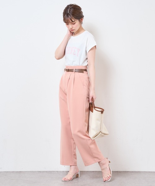 natural couture(ナチュラルクチュール)の「【サスティナブル素材】カレッジエコノースリーブ(Tシャツ/カットソー・レディース・オフホワイト/アイボリー/ラベンダー/スミクロ・FREE)」の7枚目の写真