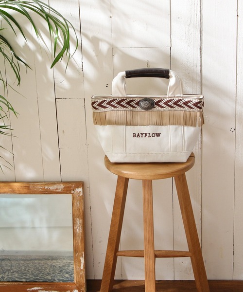 BAYFLOW(ベイフロー)の「フリンジロゴトートS(トートバッグ・レディース・インディゴブルー/ナチュラル・FREE)」の2枚目の写真