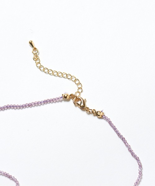 WHO'S WHO gallery（フーズフーギャラリー）の「フラワービーズネックレス（ネックレス・レディース・パープル・FREE）」の4枚目の写真