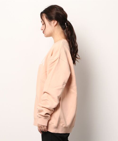 RVCA(ルーカ)の「RVCA/ルーカ ビッグシルエット フロントロゴトレーナー BB044-009(スウェット・レディース・ブラック/ブラウン/ピンク・S/XS)」の19枚目の写真
