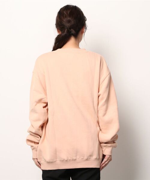 RVCA(ルーカ)の「RVCA/ルーカ ビッグシルエット フロントロゴトレーナー BB044-009(スウェット・レディース・ブラック/ブラウン/ピンク・S/XS)」の15枚目の写真