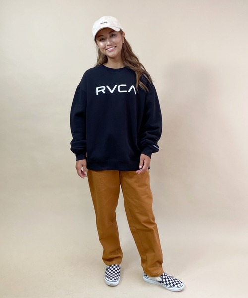 RVCA(ルーカ)の「RVCA/ルーカ ビッグシルエット フロントロゴトレーナー BB044-009(スウェット・レディース・ブラック/ブラウン/ピンク・S/XS)」の16枚目の写真
