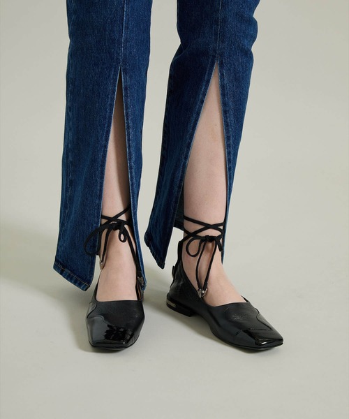 TOGA PULLA（トーガ　プルラ）の「【TOGA PULLA(トーガプルラ)】Lace up pumps（パンプス・レディース・ブラック・X-LARGE/LARGE/MEDIUM）」の12枚目の写真