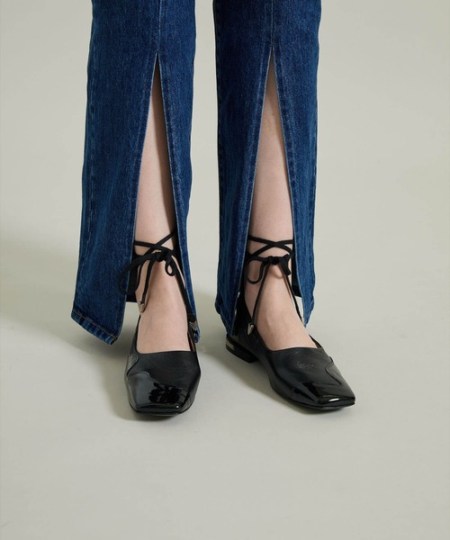TOGA PULLA（トーガ　プルラ）の「【TOGA PULLA(トーガプルラ)】Lace up pumps（パンプス・レディース・ブラック・X-LARGE/LARGE/MEDIUM）」の13枚目の写真