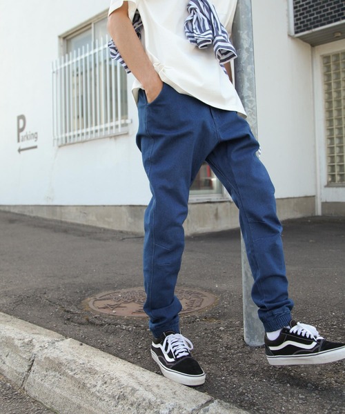 ZIP FIVE(ジップファイブ)の「【ZIP FIVE】テーパードスキニージョガーパンツ(チノパンツ・メンズ・ブラック/カーキ/ブルー/ベージュ/サックスブルー/ブラック系・LARGE/X-LARGE/SMALL/MEDIUM)」の17枚目の写真