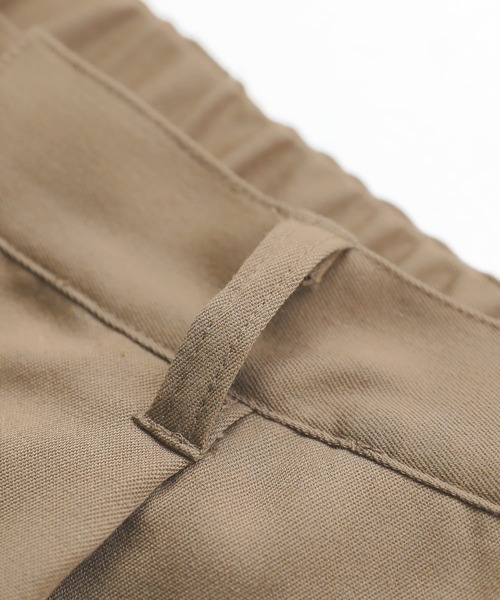 osharewalker（オシャレウォーカー）の「【廃盤】『センタープレステーパードパンツ』（その他パンツ・メンズ・ブラック/キャメル・M/L/XL）」の4枚目の写真