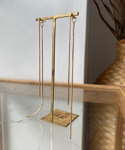 emouv by est（エモーヴバイエスト）の「emouv by est ダブルロングロープピアス（ピアス（両耳用）・レディース・ゴールド・FREE）」の2枚目の写真