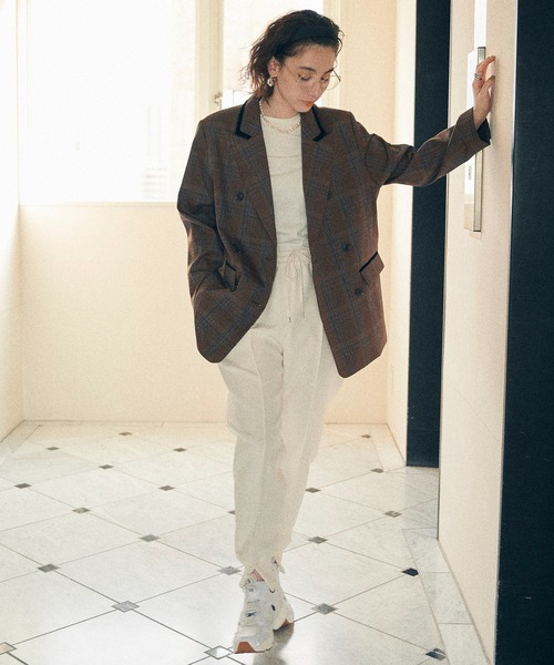 MATURED(マチュアード)の「【MATURED】チェックテーラードジャケット(テーラードジャケット・レディース・ブラウン/グレー・FREE)」の2枚目の写真