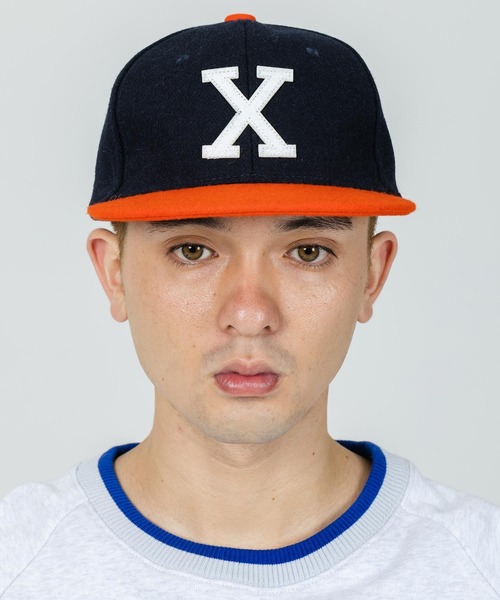 XLARGE（エクストララージ）の「BI COLOR FRONTPATCH CAP（キャップ・メンズ・ブラック/ネイビー/グレー・ONE SIZE）」の5枚目の写真