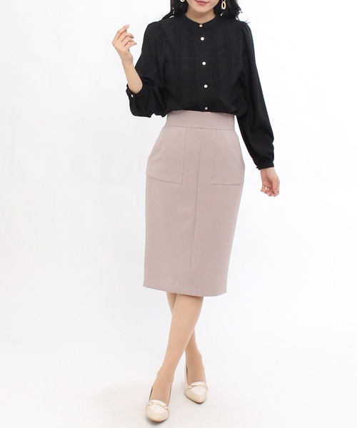 TRUDEA(トルディア)の「ピンタックノーカラーブラウス(シャツ/ブラウス・レディース・ホワイト/ベージュ/ブラック/ラベンダー・MEDIUM/LARGE)」の21枚目の写真
