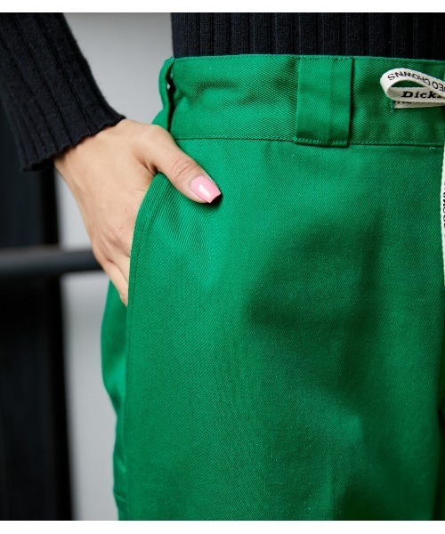 RODEO CROWNS WIDE BOWL(ロデオクラウンズワイドボウル)の「DICKIES Double Knee Work パンツ(チノパンツ・レディース・パープル/グリーン/ブラウン/ベージュ・MEDIUM/SMALL)」の17枚目の写真