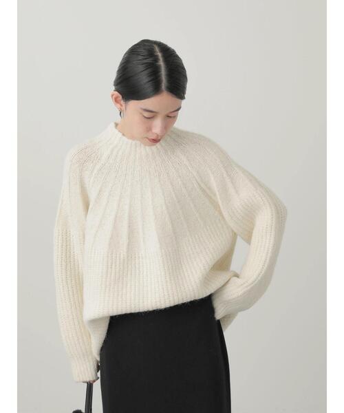 AMERICAN HOLIC（アメリカンホリック）の「編違いラグランニットプルオーバー（ニット/セーター・レディース・アイボリー/グリーン/グレー系その他・M/L）」の4枚目の写真