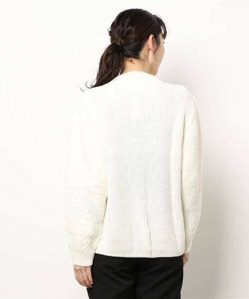 FILA（フィラ）の「【FILA/フィラ】FILA ケーブル編みスリーブ切替ニット（ニット/セーター・レディース・ホワイト・LL/L）」の3枚目の写真