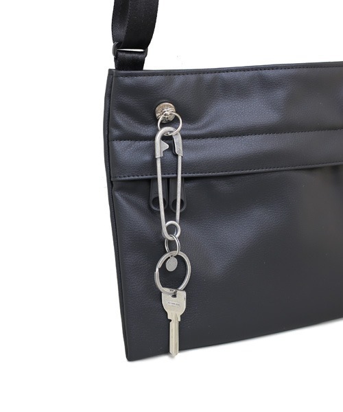 JAM HOME MADE(ジャムホームメイド)の「日本製 エシカル レザー サコッシュ ショルダーバッグ ブランド オリジナル メンズ(ショルダーバッグ・メンズ・ブラック・ONE SIZE)」の10枚目の写真