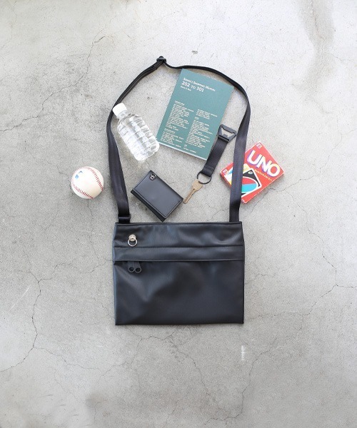 JAM HOME MADE(ジャムホームメイド)の「日本製 エシカル レザー サコッシュ ショルダーバッグ ブランド オリジナル メンズ(ショルダーバッグ・メンズ・ブラック・ONE SIZE)」の19枚目の写真