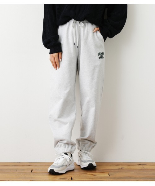 RODEO CROWNS WIDE BOWL(ロデオクラウンズワイドボウル)の「SHARE EASY スウェットパンツ(スウェットパンツ・レディース・ネイビー/ダークグリーン/ホワイト/グレー×ホワイト・LARGE/MEDIUM)」の3枚目の写真