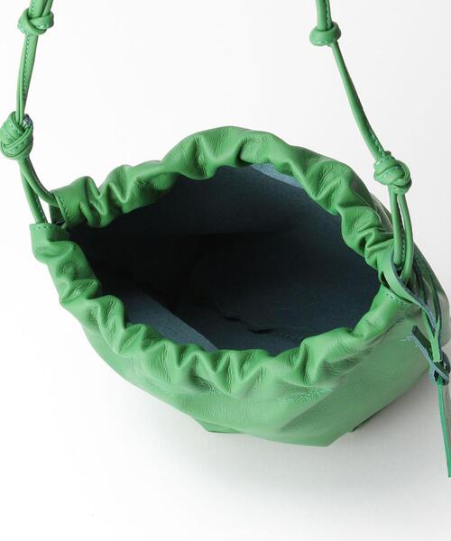 green label relaxing（グリーンレーベルリラクシング）の「＜A.la Malva (ア・ラ・マルヴァ)＞ ボックス ドロスト ショルダー 2WAY バッグ（ショルダーバッグ・レディース・ホワイト/ケリー/ブラック・FREE）」の6枚目の写真