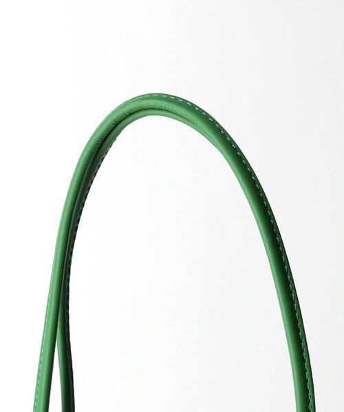 green label relaxing（グリーンレーベルリラクシング）の「＜A.la Malva (ア・ラ・マルヴァ)＞ ボックス ドロスト ショルダー 2WAY バッグ（ショルダーバッグ・レディース・ホワイト/ケリー/ブラック・FREE）」の7枚目の写真