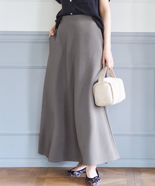 coca(coca)(コカ)の「【WEB限定セール】\新色登場/エンボスAラインスカート(スカート・レディース・ブラック/ワインレッド/ダークベージュ/ライトグレー・ONE SIZE)」の3枚目の写真