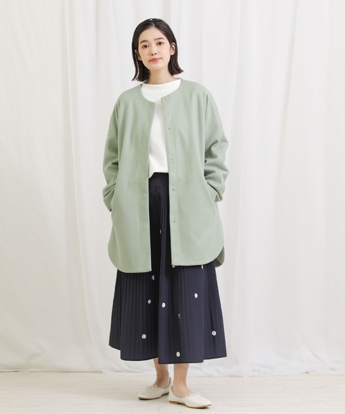 Gready Brilliant（グレディブリリアン）の「ＴＲミディクルー（ノーカラーコート・レディース・ブルーグレー・FREE）」の2枚目の写真