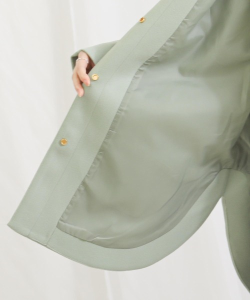 Gready Brilliant（グレディブリリアン）の「ＴＲミディクルー（ノーカラーコート・レディース・ブルーグレー・FREE）」の13枚目の写真