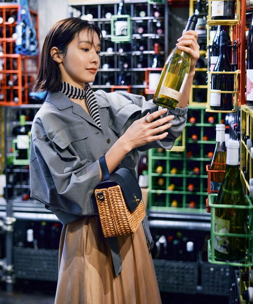 URBAN RESEARCH ROSSO（アーバンリサーチロッソ）の「バイヤスドレス（ワンピース・レディース・ブラック/ゴールド系その他・FREE）」の8枚目の写真