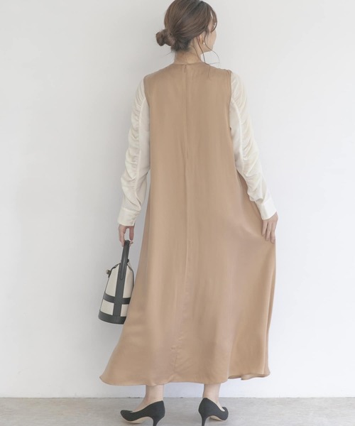 URBAN RESEARCH ROSSO（アーバンリサーチロッソ）の「バイヤスドレス（ワンピース・レディース・ブラック/ゴールド系その他・FREE）」の14枚目の写真