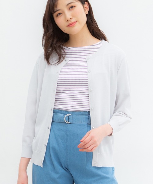 Honeys（ハニーズ）の「８分袖変わり釦カーデ（カーディガン/ボレロ・レディース・ブラック/ネイビー/ベージュ/ホワイト/グリーン/レッド/ライトグレー・LL/L/M/S）」の4枚目の写真