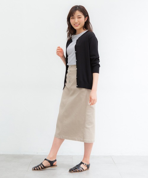 Honeys（ハニーズ）の「８分袖変わり釦カーデ（カーディガン/ボレロ・レディース・ブラック/ネイビー/ベージュ/ホワイト/グリーン/レッド/ライトグレー・LL/L/M/S）」の15枚目の写真