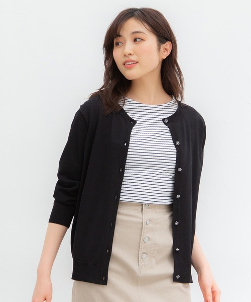 Honeys（ハニーズ）の「８分袖変わり釦カーデ（カーディガン/ボレロ・レディース・ブラック/ネイビー/ベージュ/ホワイト/グリーン/レッド/ライトグレー・LL/L/M/S）」の16枚目の写真