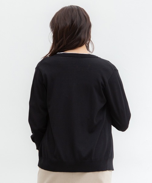 Honeys（ハニーズ）の「８分袖変わり釦カーデ（カーディガン/ボレロ・レディース・ブラック/ネイビー/ベージュ/ホワイト/グリーン/レッド/ライトグレー・LL/L/M/S）」の17枚目の写真