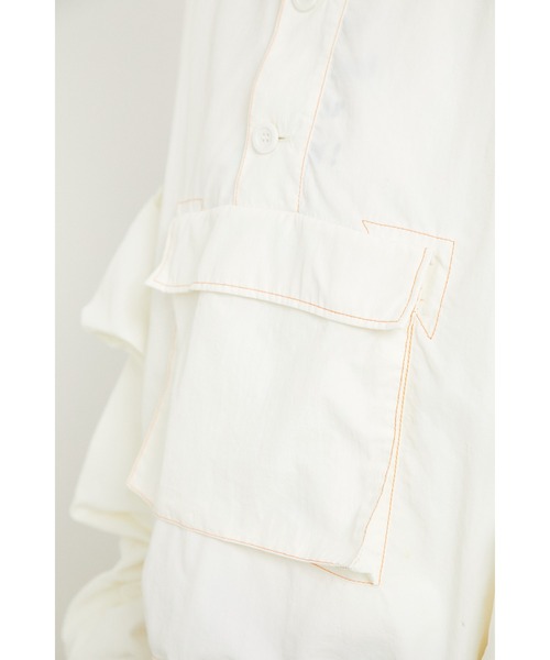 HeRIN.CYE（ヘリンドットサイ）の「Nylon pullover blouson