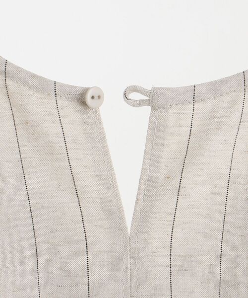 le.coeur blanc(ルクールブラン)の「ピンストライプティアードワンピース(ワンピース・レディース・ベージュ/ネイビー・38)」の12枚目の写真