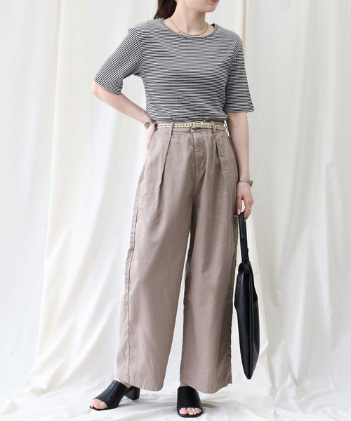 SOMETHING(サムシング)の「【SOMETHING】ベルト付きタックワイドパンツ(その他パンツ・レディース・ベージュ・XS/M/S)」の6枚目の写真