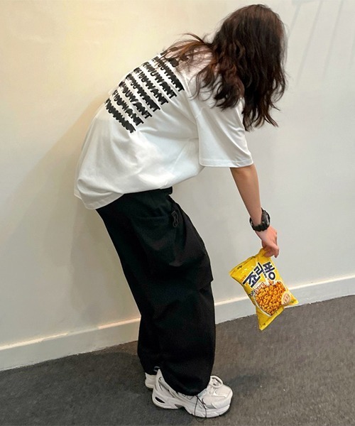 c.u.l（シーユーエル）の「バックロゴプリントビックTシャツ culw210（Tシャツ/カットソー・レディース・ホワイト・M/L/XL）」の2枚目の写真