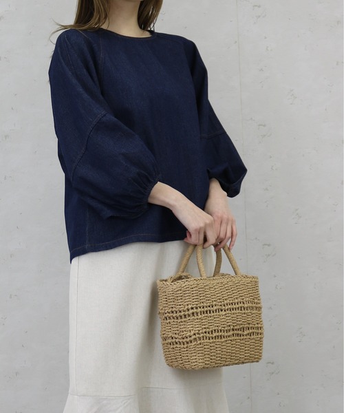 Per sist ence(パーシエンス)の「ライトオンスデニム ランタンスリーブブラウス(シャツ/ブラウス・レディース・ブルー/ブラック・FREE)」の18枚目の写真