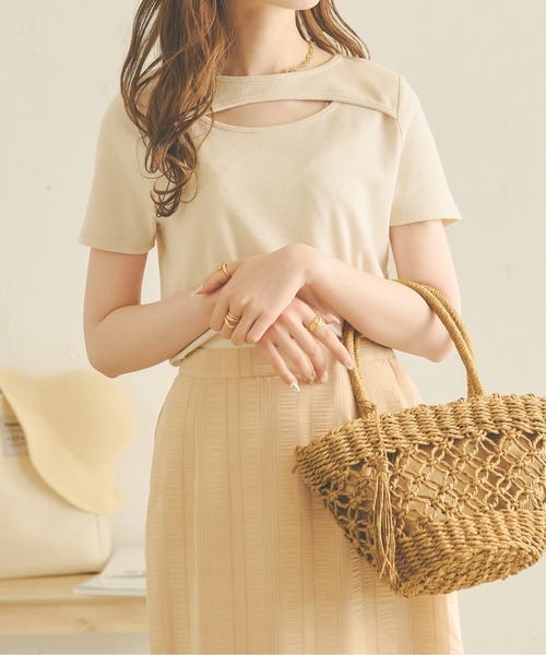 Ambre Neige(アンブルネージュ)の「2WAYカッティングトップス/WEB/EC限定商品(Tシャツ/カットソー・レディース・ブラック/アイボリー/ベビーピンク・FREE)」の15枚目の写真