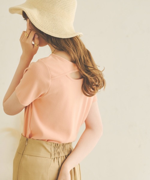 Ambre Neige(アンブルネージュ)の「2WAYカッティングトップス/WEB/EC限定商品(Tシャツ/カットソー・レディース・ブラック/アイボリー/ベビーピンク・FREE)」の4枚目の写真