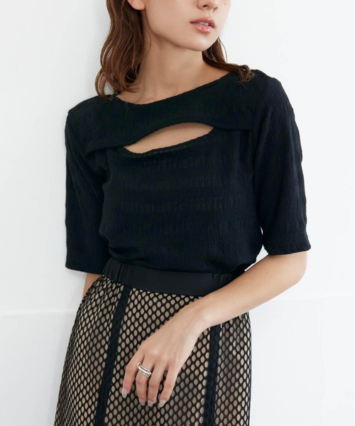 Settimissimo(セッティミッシモ)の「シアーシャーリング2WAYデザイントップスカットソー(Tシャツ/カットソー・レディース・ブラック/ライム/アイボリー・FREE)」の3枚目の写真