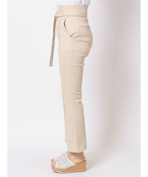 MERCURYDUO（マーキュリーデュオ）の「ベルト付セミフレアパンツ（その他パンツ・レディース・ベージュ・SMALL/MEDIUM）」の8枚目の写真