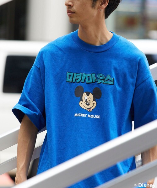 FREAK'S STORE（フリークスストア）の「FREAK'S STORE/フリークスストア DISNY ハングル刺繍 ミッキーTEE/半袖Tシャツ（Tシャツ/カットソー・メンズ・ホワイト/ライトグレー/ブラック/オリーブ/ブルー・SMALL/MEDIUM/LARGE）」の19枚目の写真