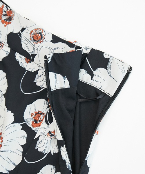 ROPE' PICNIC（ロペピクニック）の「花柄スカート（スカート・レディース・ブラック/ターコイズブルー/ダークラベンダー・36/38）」の16枚目の写真