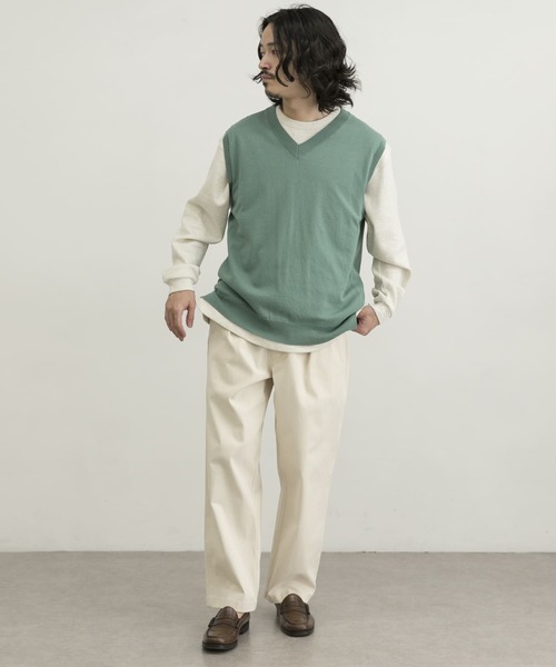 URBAN RESEARCH(アーバンリサーチ)の「ハイゲージVネックベスト(ベスト・メンズ・グリーン/ブラック/オフホワイト・MEDIUM/LARGE)」の14枚目の写真