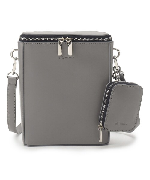 tk.TAKEO KIKUCHI(ティーケータケオキクチ)の「◆ZIPスクエアショルダーバッグ(ショルダーバッグ・メンズ・ブラック/グレー・00)」の3枚目の写真