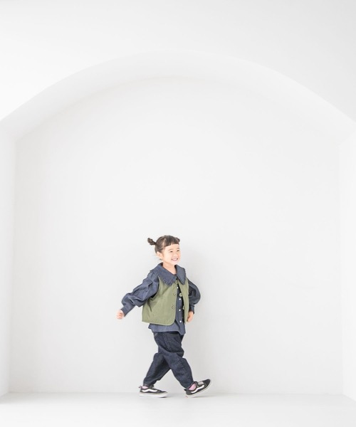 LOWRYS FARM(ローリーズファーム)の「リバーシブルベスト 156604(ベスト・キッズ・ブラック/カーキ・110cm/120cm/130cm/140cm/150cm)」の3枚目の写真