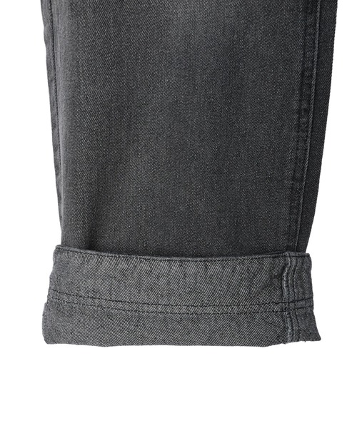 earth music&ecology（アースミュージックアンドエコロジー）の「ローライズバギーデニムパンツ（デニムパンツ・レディース・ブラック/インディゴブルー・M/L/S）」の4枚目の写真